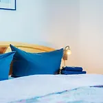 Schwalbennest St. Andreasberg 公寓 *